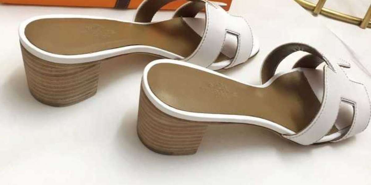 Sandals for Women Slippers for Her from Hermes Designers