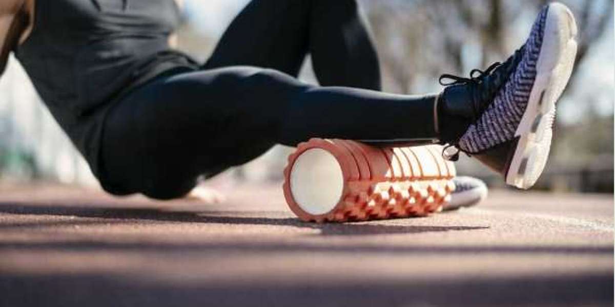 Foam Rolling vs. Stretching: Which One Wins for Better Recovery?