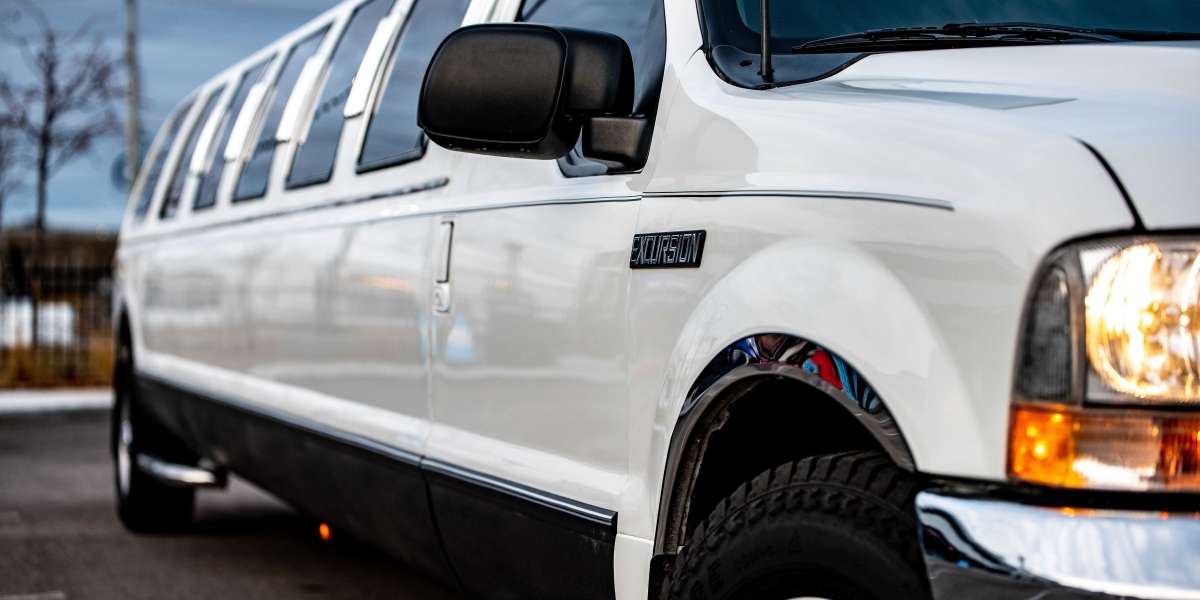 What Types of Vehicles are Available for Hire through a Limo Service?